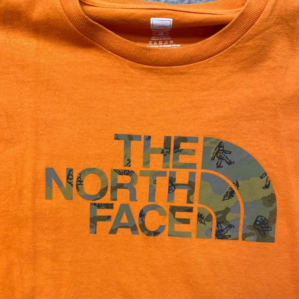 The North Face‎ T-Shirt Mens Large Orange Excellent Bigfoot Camo Graphic Tee